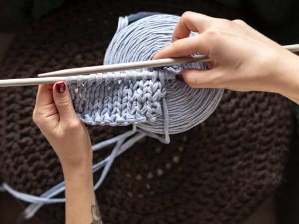 Ideias modernas para crochê com lã natural